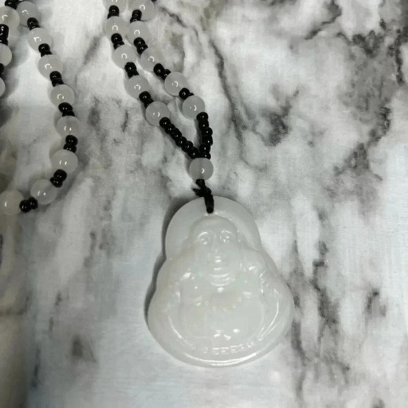 White JADE Hand Carved Maitreya Buddah Pendant Necklace - Picture 5 of 6